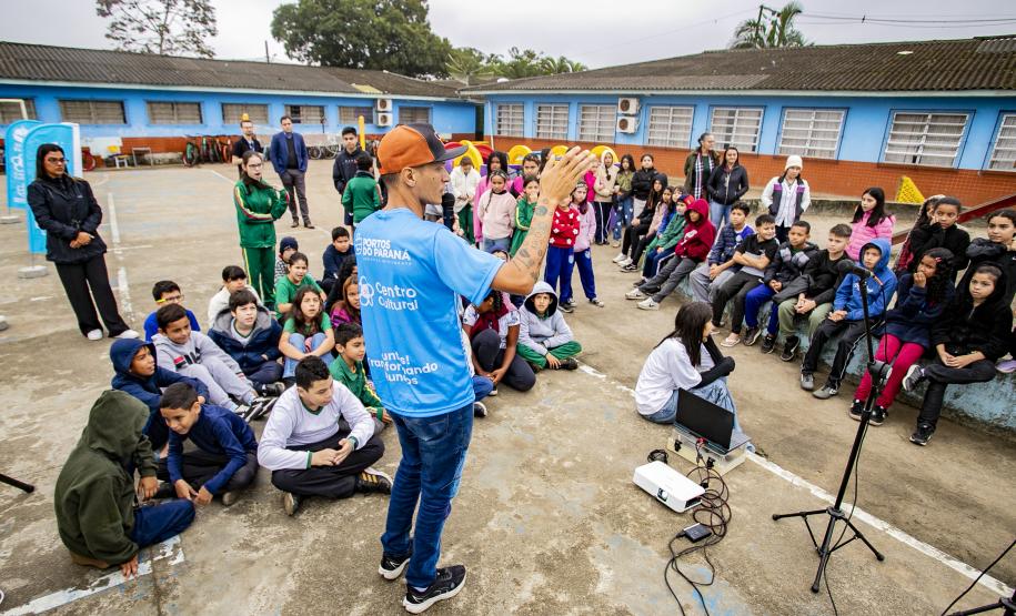 Lançamento da edição 2026 do projeto aconteceu na Escola Municipal Iracema dos Santos