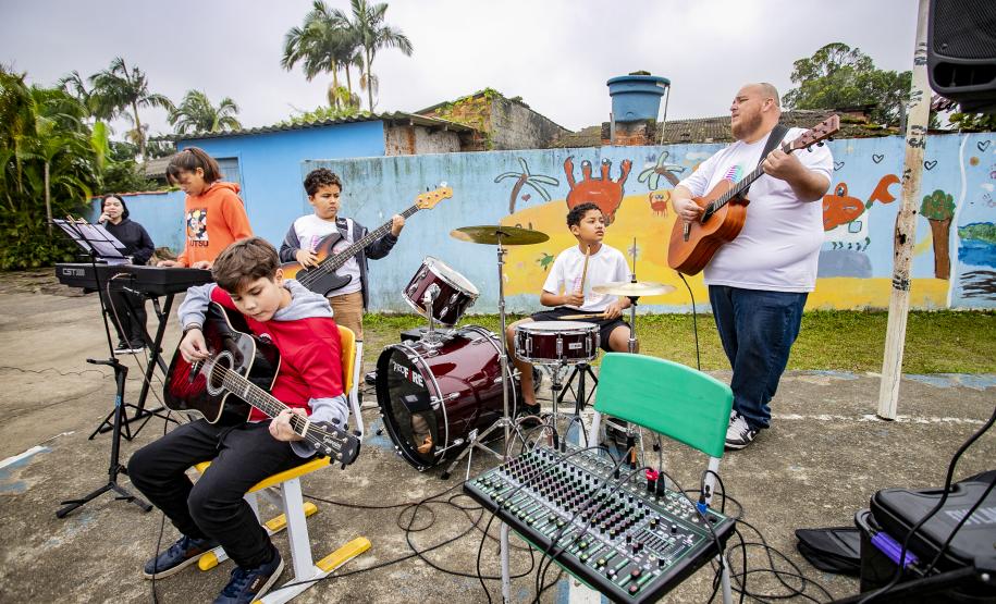 Lançamento da edição 2026 do projeto aconteceu na Escola Municipal Iracema dos Santos