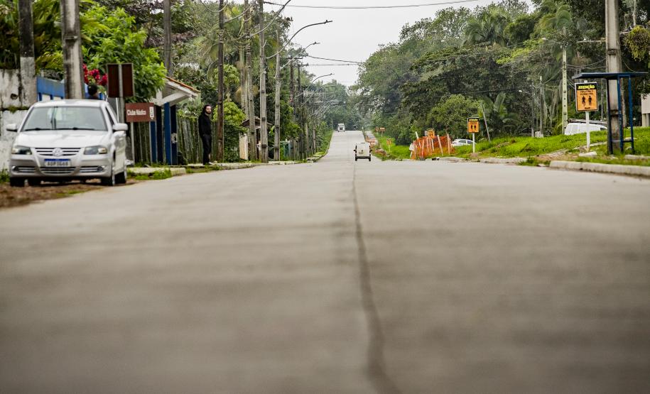 Pavimentação em concreto já ocupa quase toda a extensão da Avenida Conde Matarazzo e da Rua Engenheiro Luís Augusto