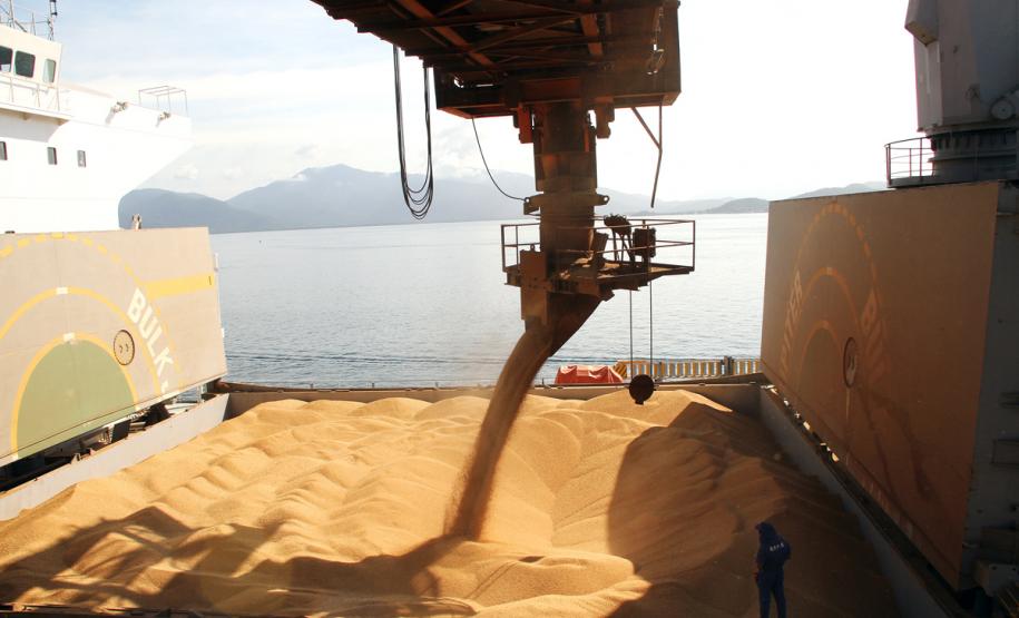 Corredor de Exportação bate recorde pelo quarto mês seguido Corredor de Exportação bate recorde pelo quarto mês seguido