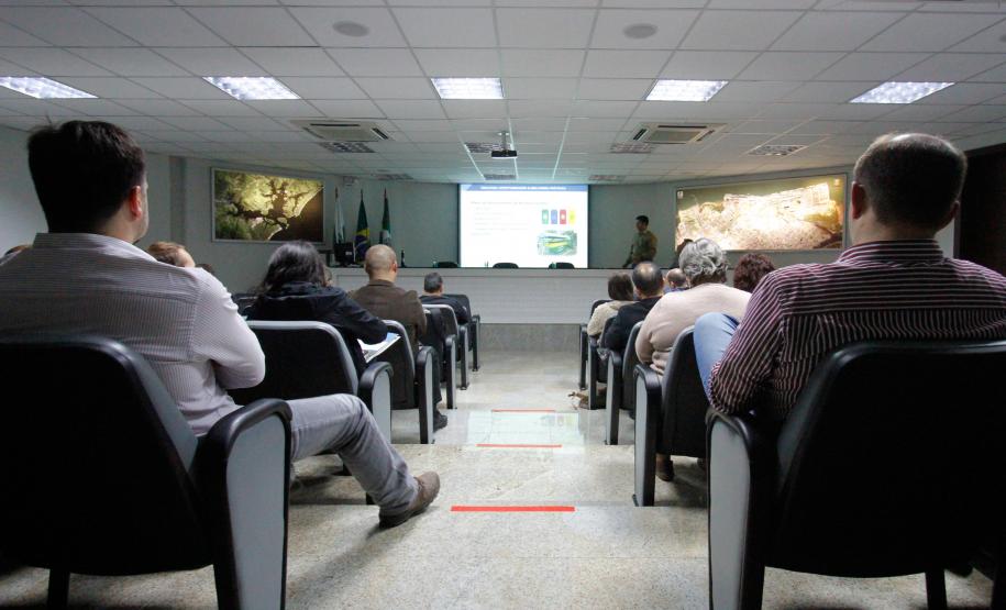 Nos portos do Paraná, todas as operadoras privadas têm licenciamento ambiental