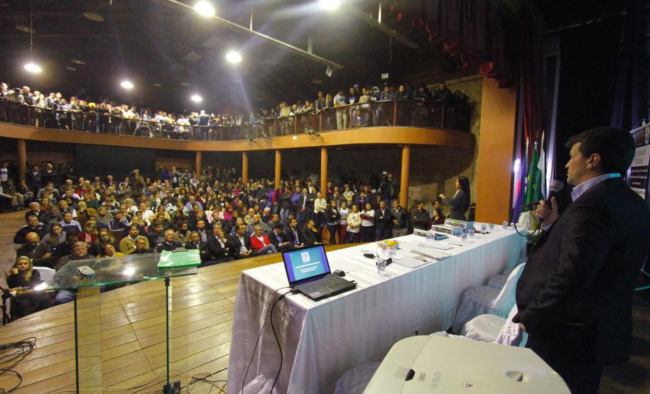 Audiência pública apresenta estudos ambientais sobre novo acesso à Antonina Audiência pública apresenta estudos ambientais sobre novo acesso à Antonina