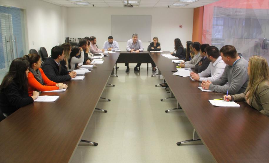 Portos do Paraná se adequam à nova Lei de Responsabilidade das Estatais A Administração dos Portos de Paranaguá e Antonina (Appa) está adequando todos os seus procedimentos internos à nova Lei de Responsabilidade das Estatais (Lei 13.303/16) - sancionada pelo presidente em exercício, Michel Temer, e publicada no Diário Oficial da União no último dia 01 de julho.