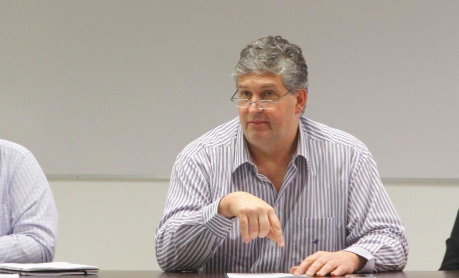 Portos do Paraná se adequam à nova Lei de Responsabilidade das Estatais A Administração dos Portos de Paranaguá e Antonina (Appa) está adequando todos os seus procedimentos internos à nova Lei de Responsabilidade das Estatais (Lei 13.303/16) - sancionada pelo presidente em exercício, Michel Temer, e publicada no Diário Oficial da União no último dia 01 de julho.