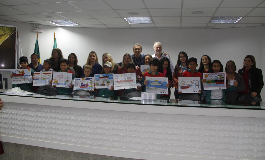 Projeto Porto Escola anuncia resultados do concurso de desenhos Projeto Porto Escola anuncia resultados do concurso de desenhos