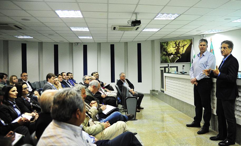 Portos do Paraná anunciam R$ 5,1 bilhões em investimentos privados