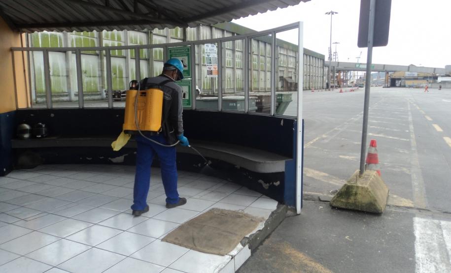 Portos do Paraná antecipam campanha contra a dengue