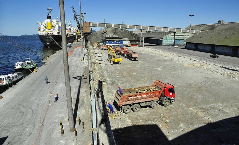 Porto de Paranaguá investe em novo layout de operações