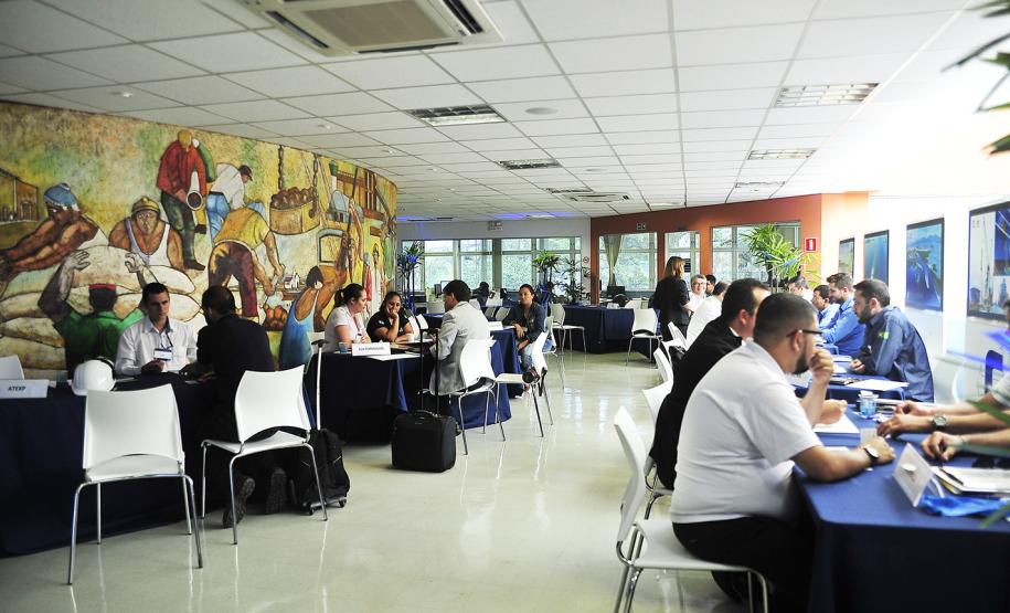 Porto contribui para crescimento econômico e social de Paranaguá