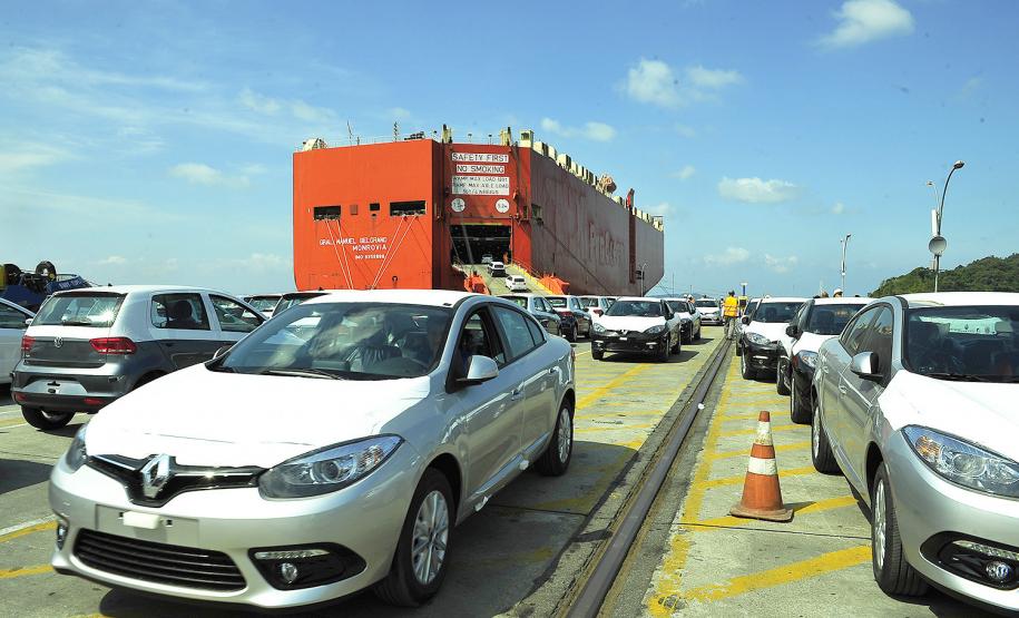 Movimentação de veículos por Paranaguá cresce 24%