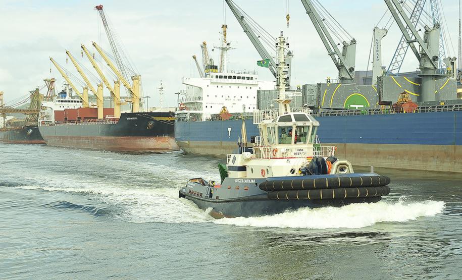 Maiores rebocadores do Brasil começam a operar no Porto de Paranaguá