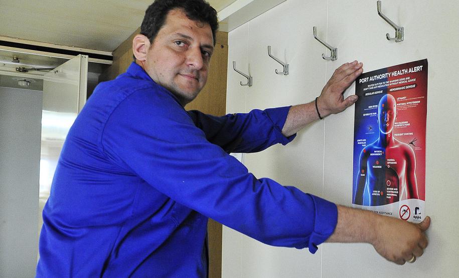 Porto de Paranaguá monitora a água de lastro de 80% dos navios