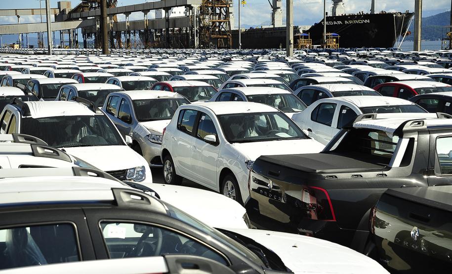 Porto de Paranaguá amplia área para movimentação de cargas especiais