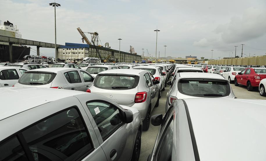 Porto de Paranaguá amplia área para movimentação de cargas especiais