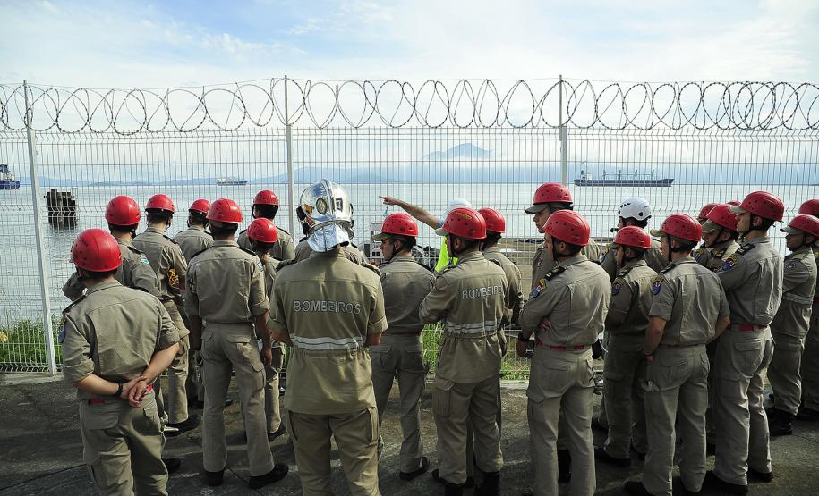 Alunos do curso de formação de bombeiros visitam Centro de Proteção Ambiental