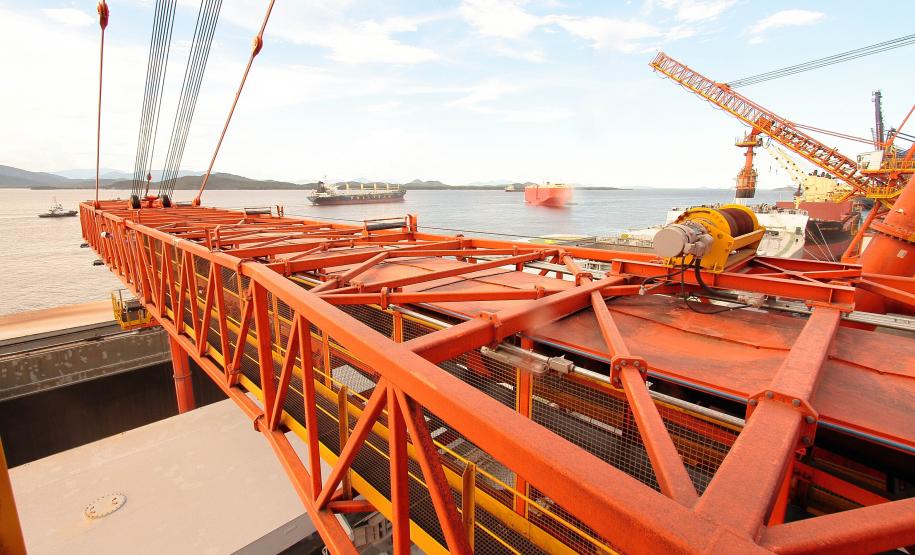 Coamo investirá R$ 140 milhões em infraestrutura no Porto de Paranaguá