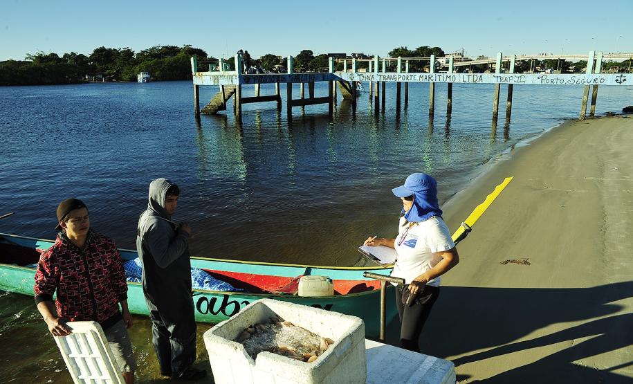 Portos do Paraná realizam monitoramento contínuo da atividade pesqueira