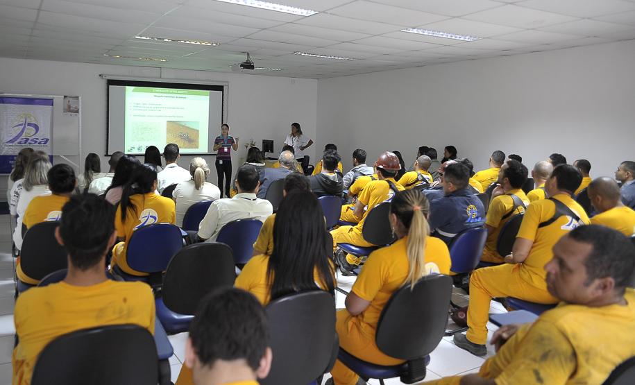 No Dia Nacional da Saúde, Appa reforça campanha de combate à dengue nos terminais portuários