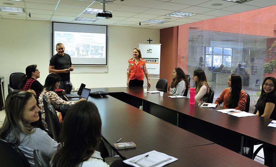 Appa promove curso para voluntários sobre emergências ambientais