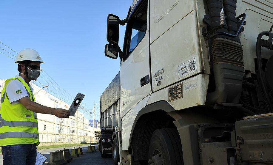 Porto de Paranaguá é o primeiro do Brasil a integrar o processo de certificação ambiental internacional
