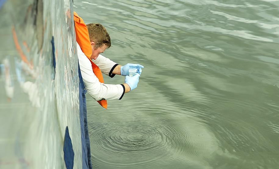 Portos do Paraná apresentam resultados do monitoramento marinho