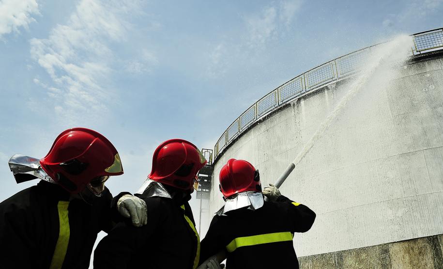 Simulado atesta capacidade do Porto de Paranaguá para atender emergências em terminais de inflamáveis