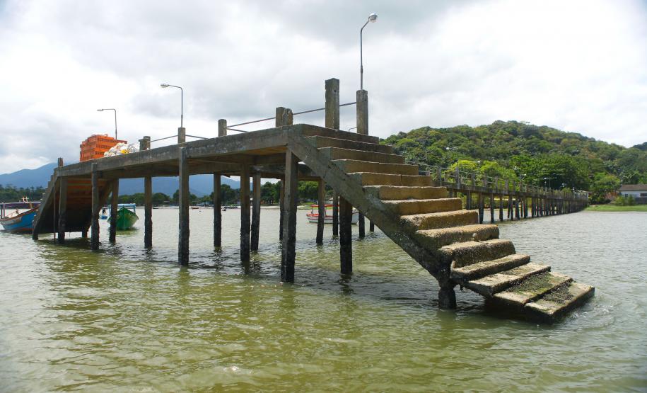 Comunidades ilhadas do Litoral vão ganhar novos trapiches