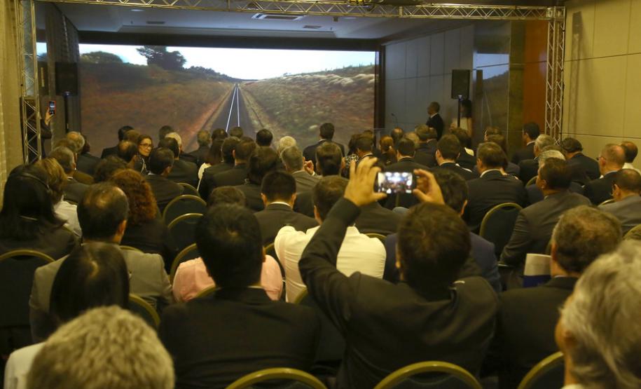 Governo do Estado apresenta projeto de nova ferrovia Governo do Estado apresenta projeto de nova ferrovia