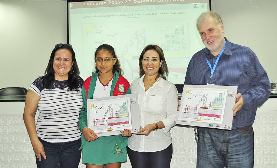 Premiados vencedores do 5º Concurso de Desenho do Porto Escola