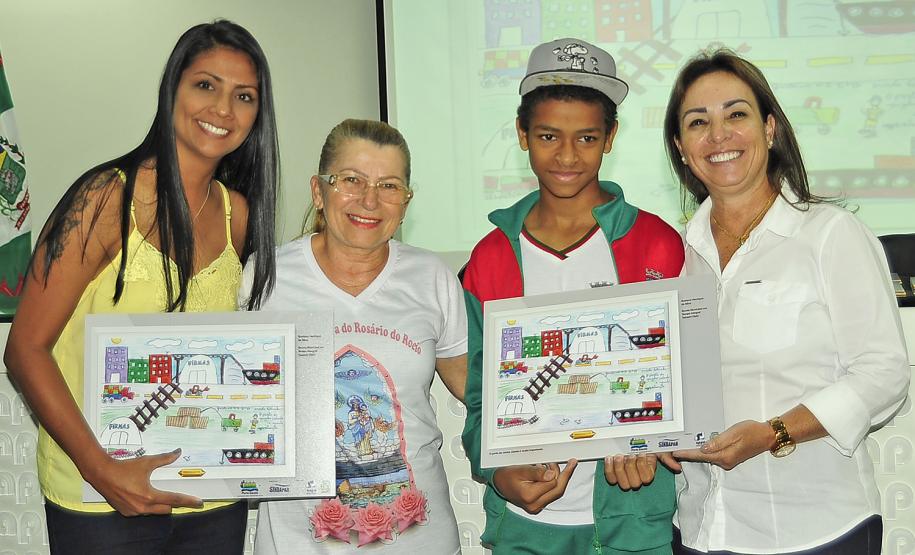 Premiados vencedores do 5º Concurso de Desenho do Porto Escola