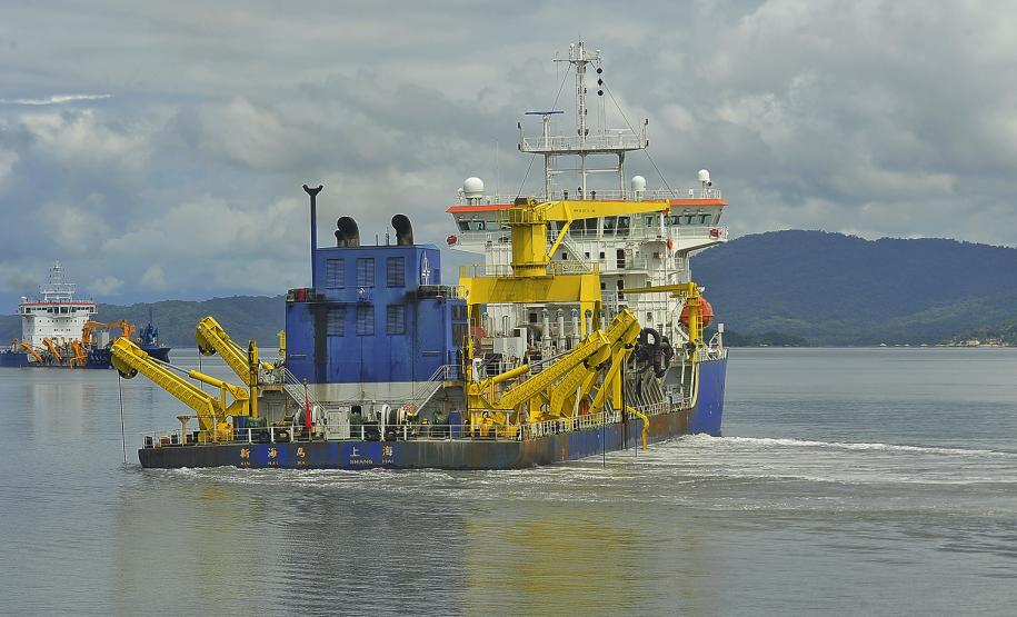 Appa realiza audiência pública sobre dragagem nos portos paranaenses