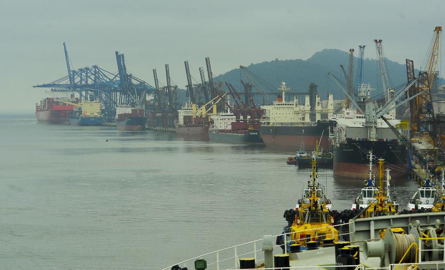 Movimentação do Porto de Paranaguá cresce o dobro da média nacional