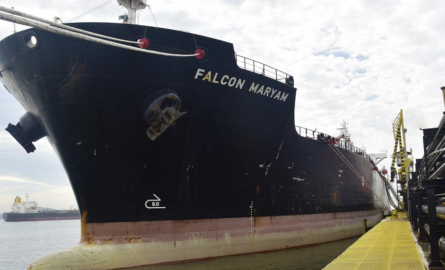 Começa a operar em Paranaguá novo Terminal de líquidos