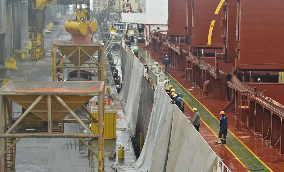 Rússia é um dos principais destinos do Porto de Paranaguá