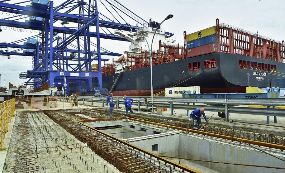 Portos do Paraná têm recorde de investimentos e obras