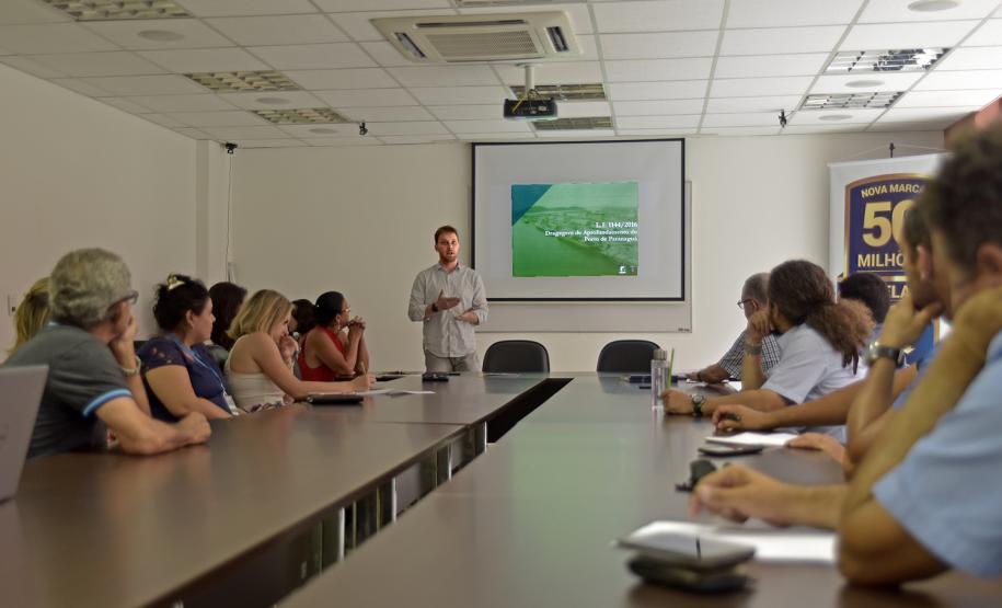 Appa avança nos projetos para instalação de trapiches nas comunidades da baía de Paranaguá