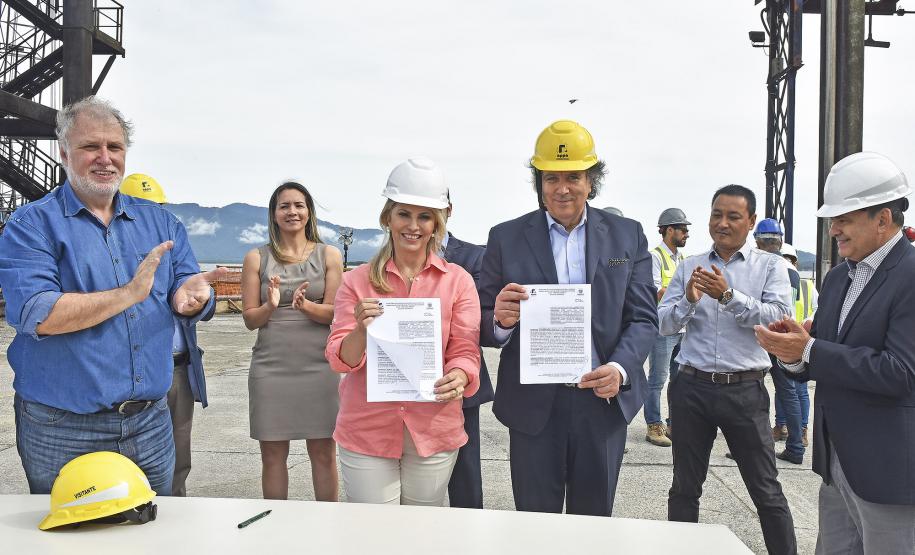 Portos do Paraná têm dragagens garantidas para os próximos anos