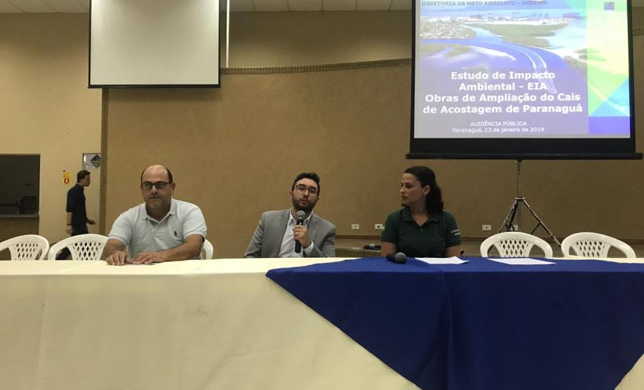 Audiência pública sobre ampliação do Porto de Paranaguá reúne 600 pessoas Audiência pública sobre ampliação do Porto de Paranaguá reúne 600 pessoas