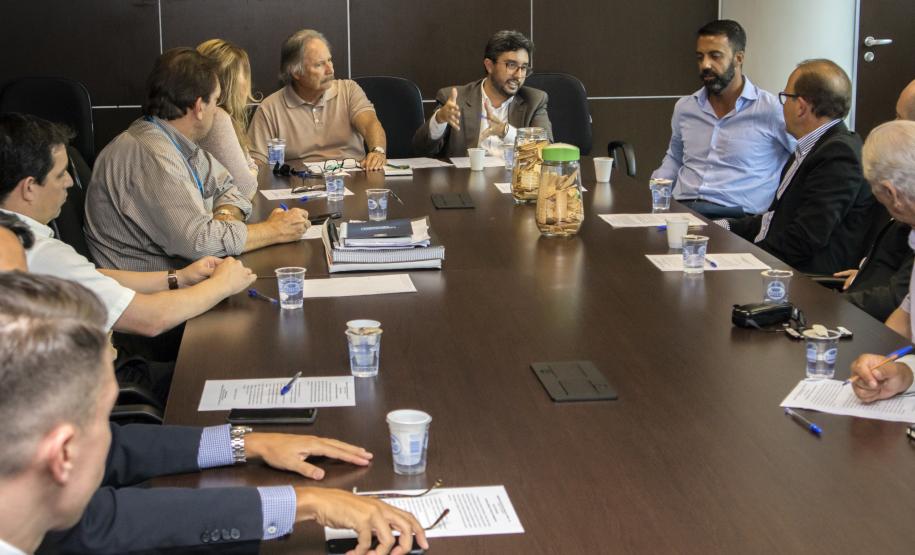 Nova diretoria executiva participa de reunião com Conselho de Administração