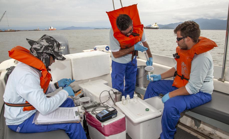 Appa monitora água, sedimentos e biota aquática Esta é a 22ª Campanha do Programa de Monitoramento da Qualidade de Água.