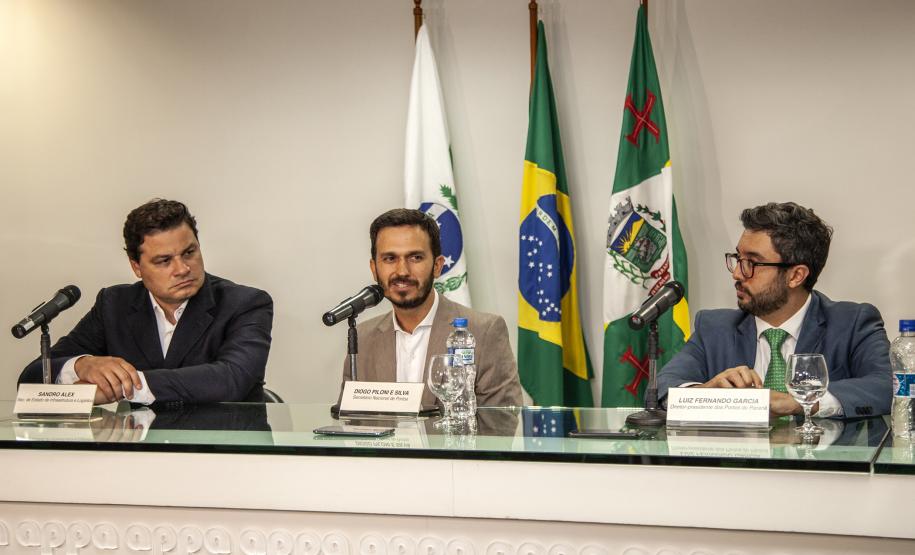 O secretário nacional de Portos acrescentou que o terminal paranaense é destaque nacional e reconhecido como exemplo de boa gestão.
