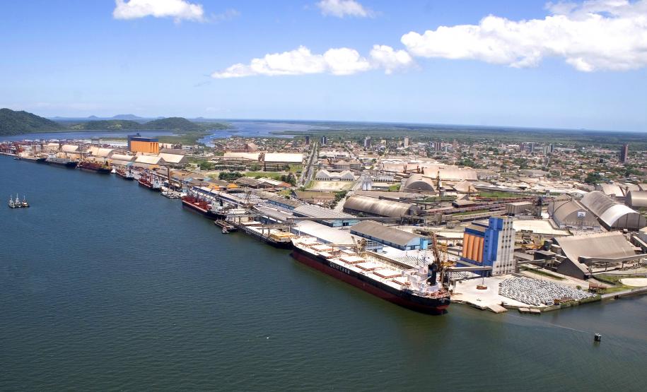 Com operadores portuários de todos os segmentos, de Paranaguá e Antonina, Portos paranaenses apresentarão suas metas e ações e as vantagens operacionais, logísticas e econômicas.