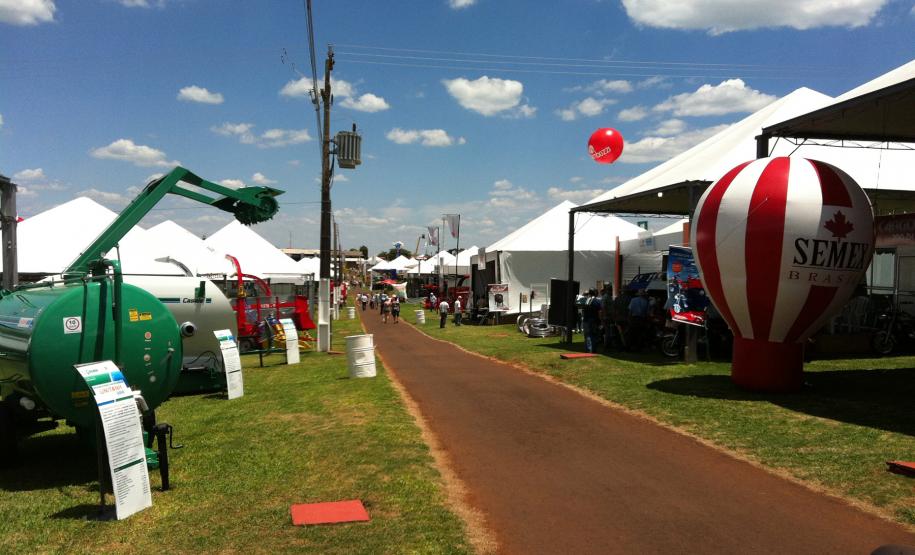 Pelo terceiro ano consecutivo, os portos paranaenses participam do evento. Este ano, a Appa está presente com parceiros que integram o Corredor de Exportação. O Terminal de Contêineres de Paranaguá (TCP) também participa da feira em parceria com a Appa.