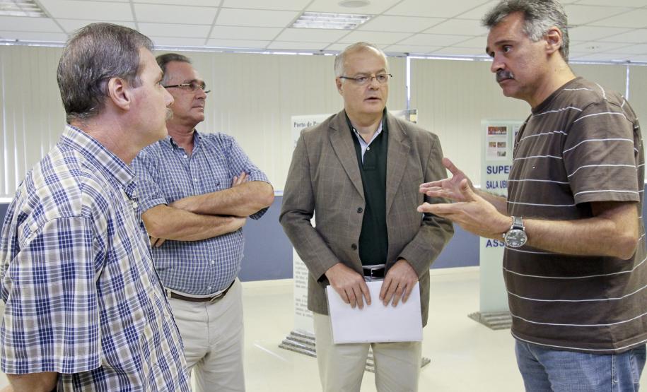 Portos serão parceiros da Secretaria de Meio Ambiente no projeto Bioclima O projeto Bioclima prevê ações nas áreas ambiental e agrícola, estendendo-se também para o meio urbano. O Bioclima Paraná regulamentará, entre outros aspectos, a composição da reserva legal conforme o texto final do Código Florestal, que deve ser votado na Câmara dos Deputados nos próximos dias.