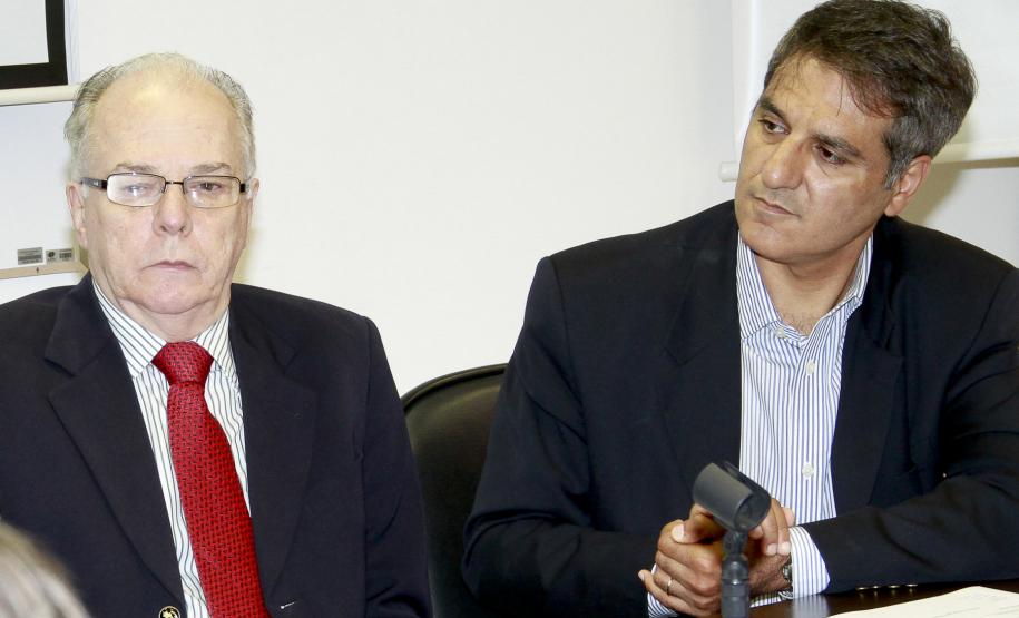 Bancada parlamentar do PR reforça apoio aos projetos do Porto de Paranaguá O secretário estadual de infraestrutura e logística, José Richa Filho, também participou da reunião. Para ele, a reunião foi histórica e mostrou alinhamento entre as prioridades da comunidade portuária, governo municipal, estadual e parlamentares.