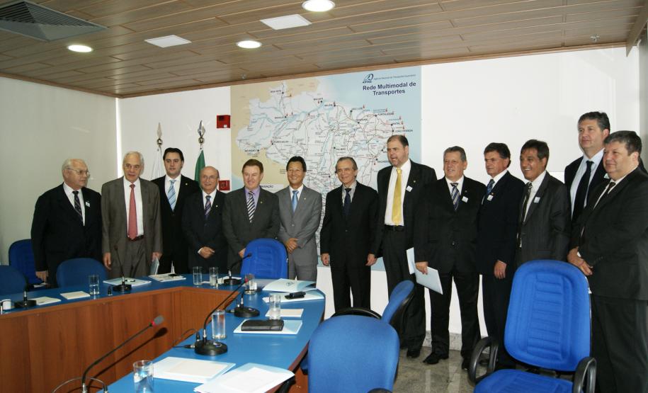 O diretor da ANTAQ, Pedro Brito, reconheceu a importância estratégica do porto.