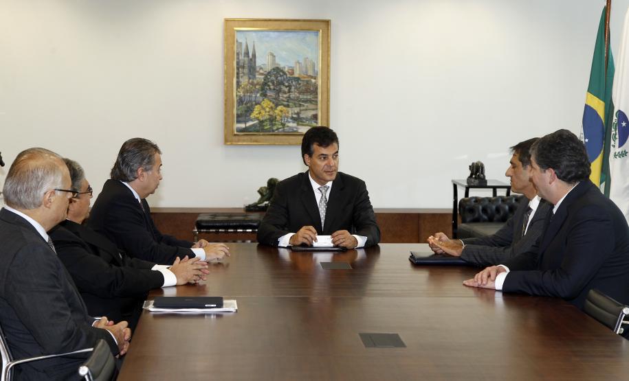 O secretário da Infraestrutura e Logística, José Richa Filho, explicou que a construção do novo berço do TCP é parte de um conjunto de ações que trará uma nova realidade para o Porto de Paranaguá, com receberá novos investimentos do Estado, do governo federal e da iniciativa privada.