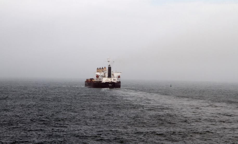 Appa divulga primeiro balanço da dragagem do Canal da Galheta A distância entre a área que está sendo dragada neste primeiro momento e a área de despejo é de duas horas, aproximadamente. O equipamento faz cerca de cinco viagens por dia.
