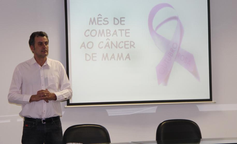 O evento, realizado no auditório do Centro Administrativo, foi em parceria com o Movimento Nós Podemos Paranaguá/PR - SESI/FIEP e teve o apoio da Secretaria de Estado da Saúde, Regional de Saúde do Paraná (Litoral), Rede Feminina de Combate ao Câncer de Paranaguá e Secretária Municipal de Saúde.