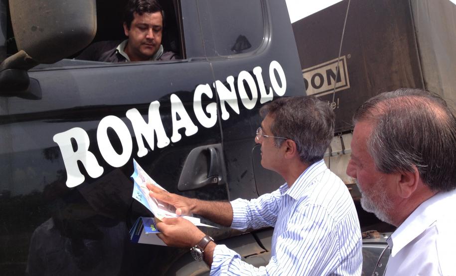 Richa Filho também anunciou o início da Caravana da Safra, ação desenvolvida pela Appa que vai percorrer quase três mil quilômetros pelo interior do Paraná, parando nos postos de gasolina das principais estradas que dão acesso ao Porto, para falar com os caminhoneiros.